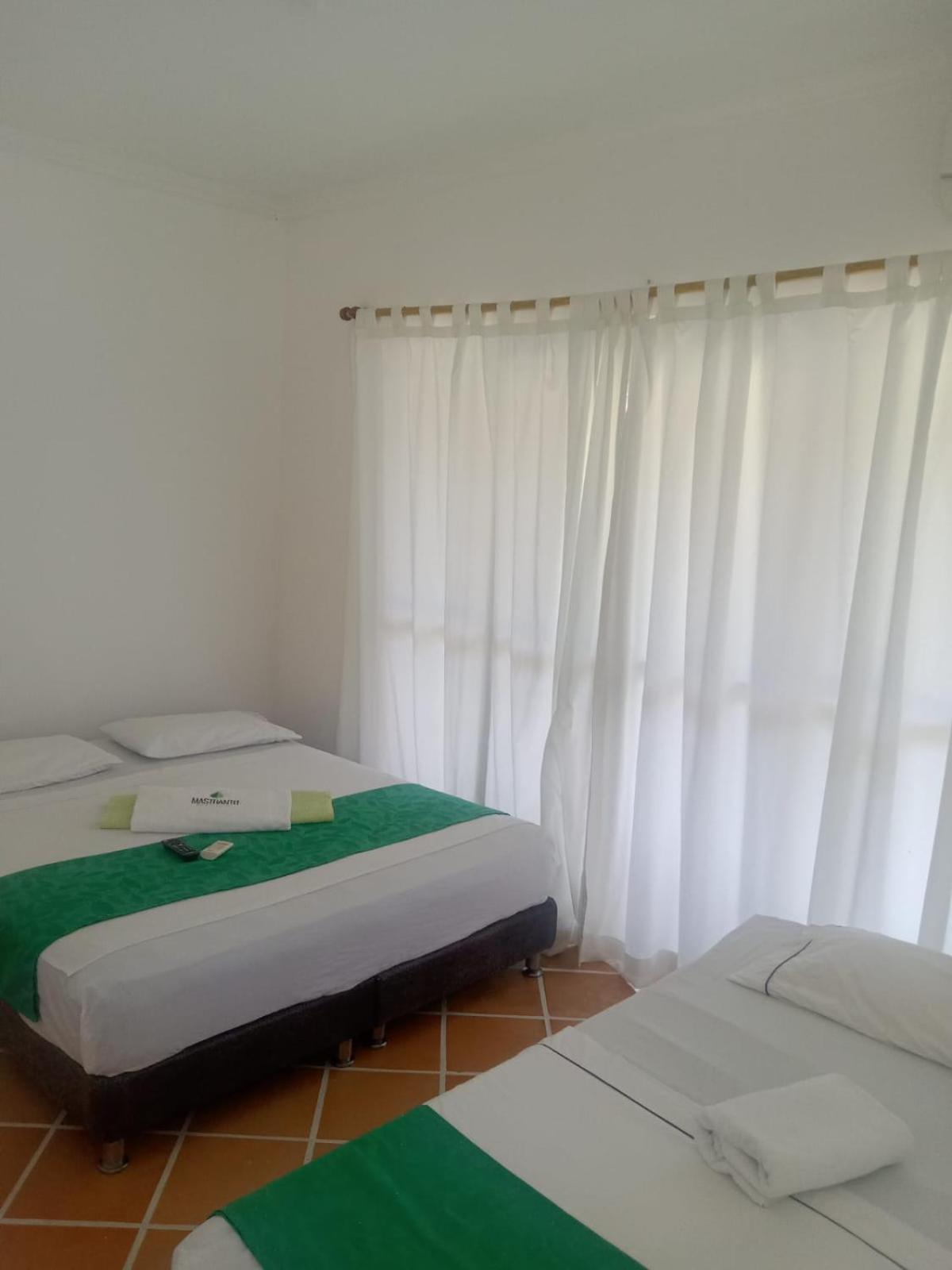 Hotel Campestre Mastranto Granja Campo Alegre ภายนอก รูปภาพ