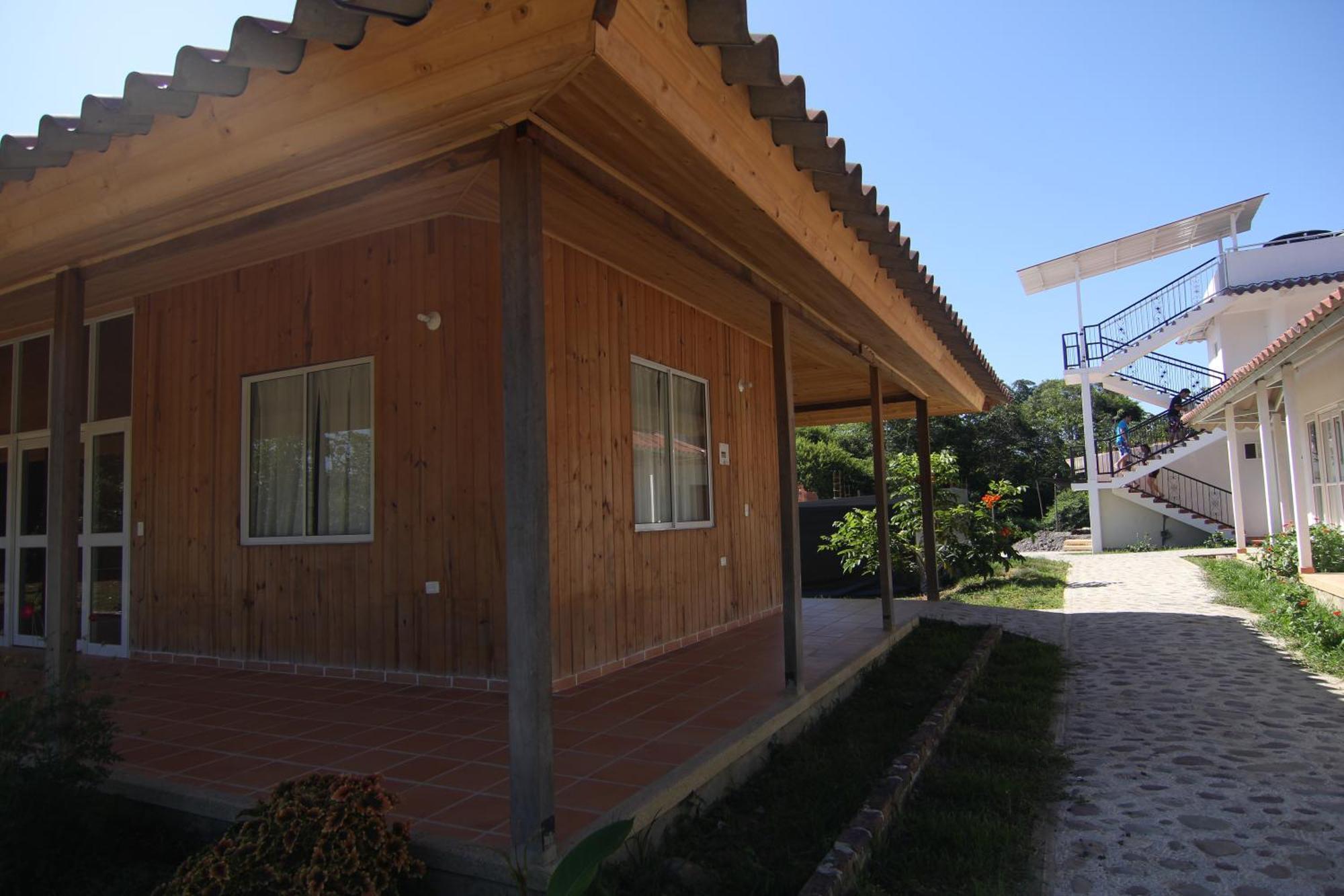 Hotel Campestre Mastranto Granja Campo Alegre ภายนอก รูปภาพ