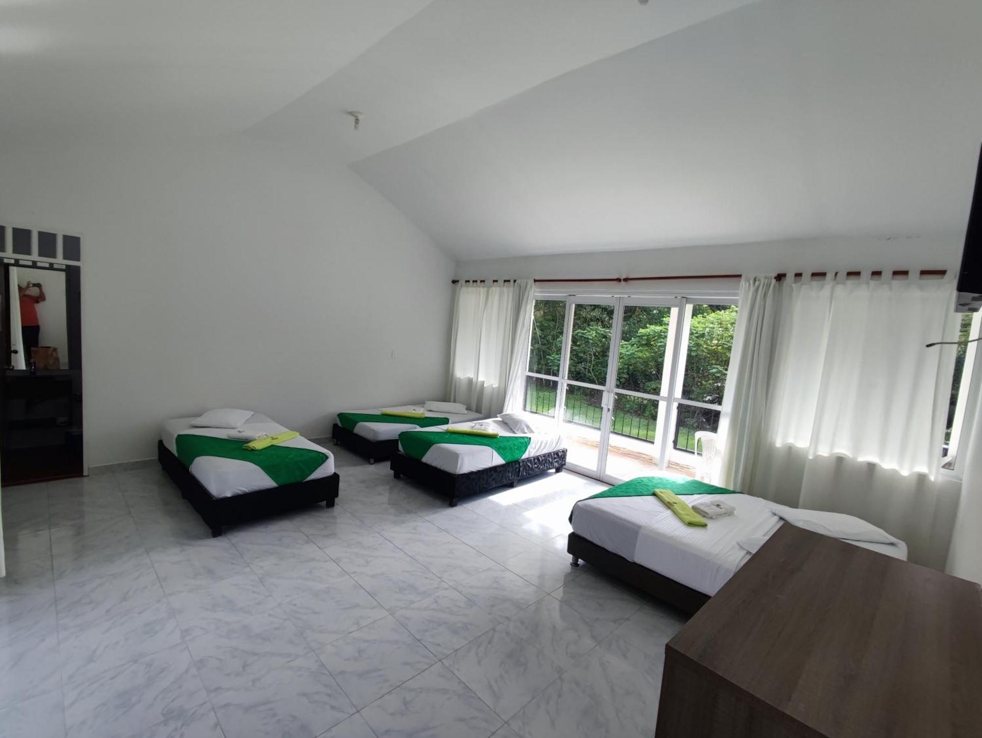 Hotel Campestre Mastranto Granja Campo Alegre ภายนอก รูปภาพ