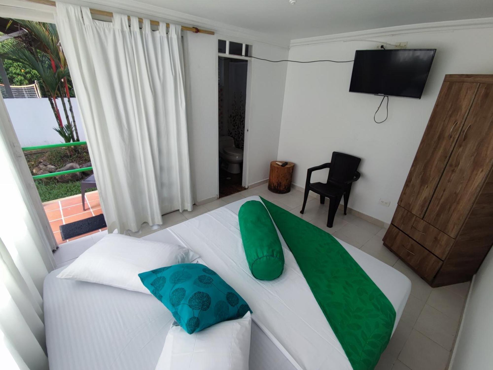 Hotel Campestre Mastranto Granja Campo Alegre ภายนอก รูปภาพ