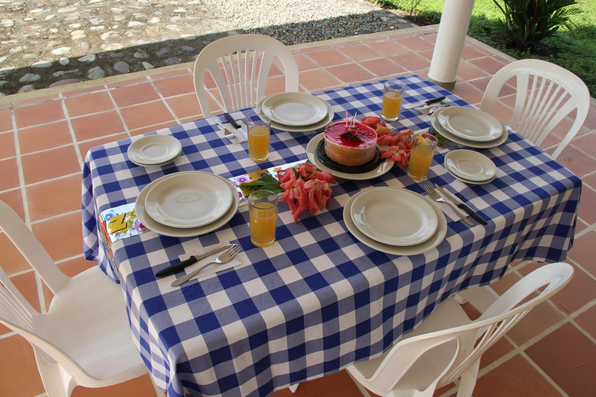 Hotel Campestre Mastranto Granja Campo Alegre ภายนอก รูปภาพ