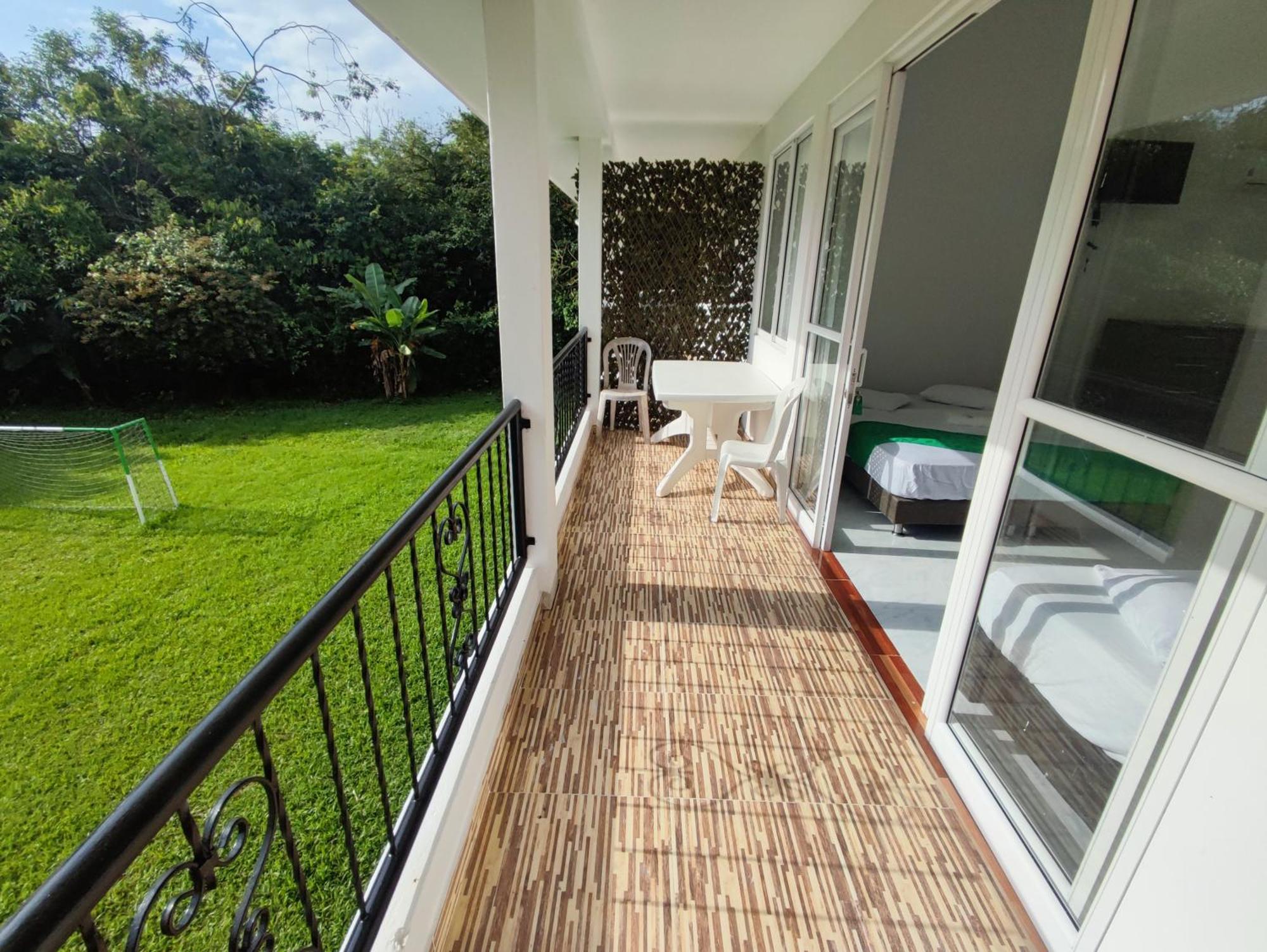Hotel Campestre Mastranto Granja Campo Alegre ภายนอก รูปภาพ