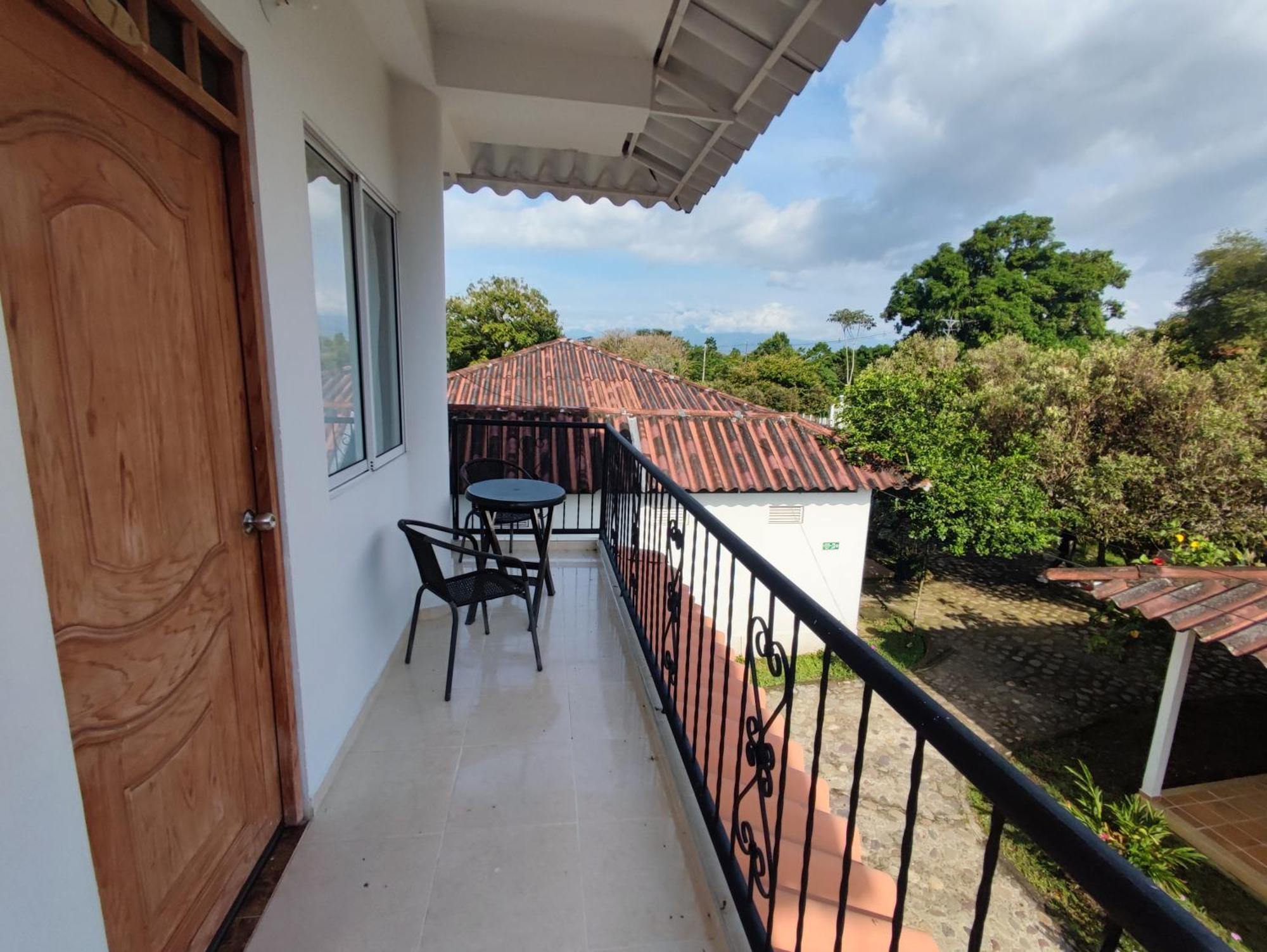 Hotel Campestre Mastranto Granja Campo Alegre ภายนอก รูปภาพ