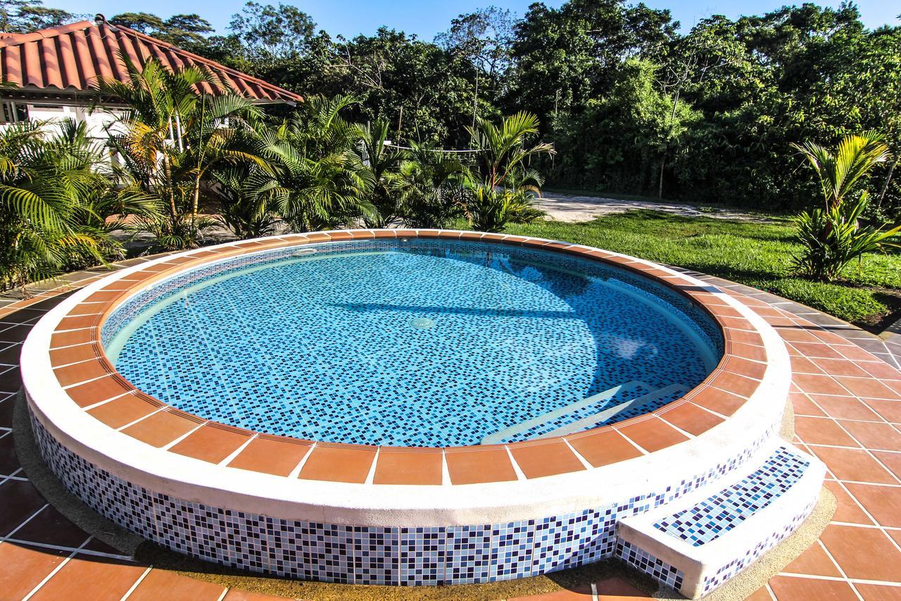 Hotel Campestre Mastranto Granja Campo Alegre ภายนอก รูปภาพ